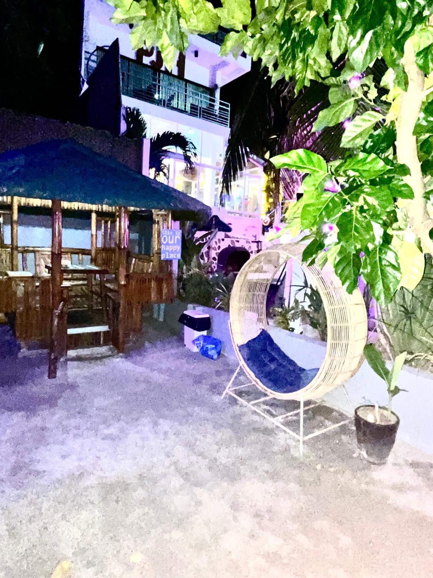 The Philip Ann Resort 마비니 외부 사진